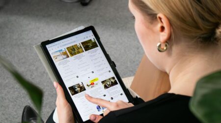 Personal Branding and Networking in the Digital Era